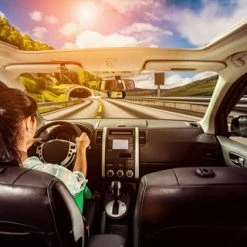 Motorola MDC100 Dashcam - HD1080P - 2.7" LCD-scherm - G-sensor - Lenshoek 120° -AZDome store 550x320