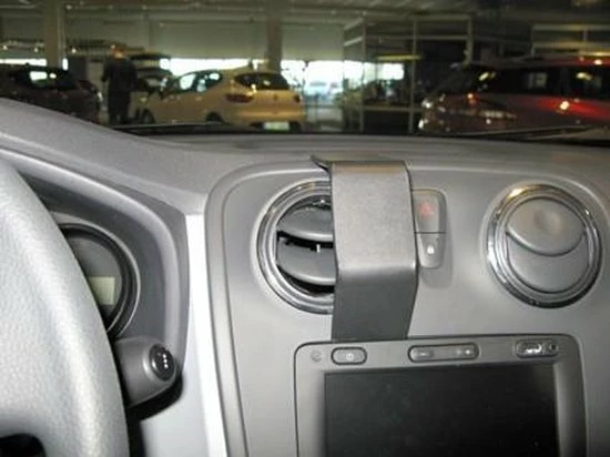 Houder - Brodit ProClip - Dacia Logan/ Sandero 2013-> Center Mount 3 Houder - Brodit ProClip - Dacia Logan/ Sandero 2013-> Center Mount