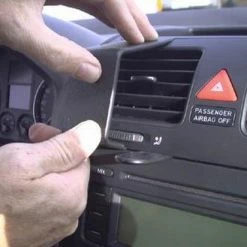 Houder - Brodit ProClip - Volkswagen Golf V 2004-2006 Center Mount -AZDome store 550x412 131