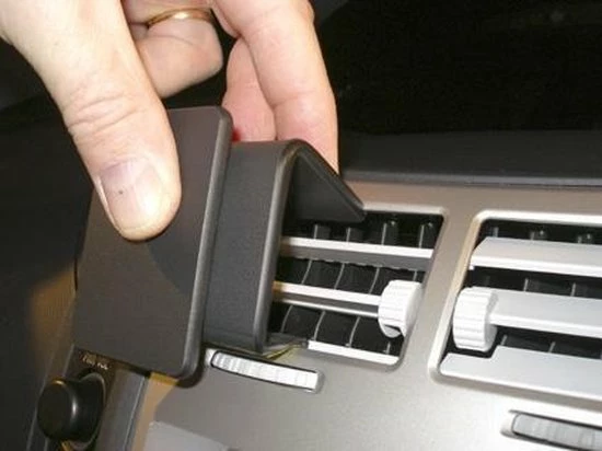 Houder - Brodit ProClip - Toyota Yaris 2006-2011 Center mount Houder - Brodit ProClip - Toyota Yaris 2006-2011 Center Mount -AZDome store 550x412 268