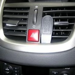 Houder - Brodit ProClip - Peugeot 207 2006-2014 Center Mount 10 Houder - Brodit ProClip - Peugeot 207 2006-2014 Center Mount -AZDome store 550x412 7