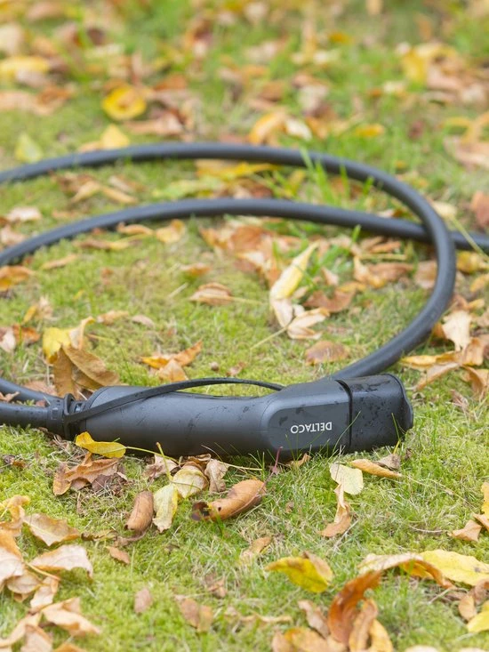 DELTACO EV-1227 E-Charge Kabel - Type 2 Naar Schuko - 1-fase - 1.8KW - 5.5m - Zwart 7 DELTACO EV-1227 E-Charge Kabel - Type 2 Naar Schuko - 1-fase - 1.8KW - 5.5m - Zwart - Afbeelding 5