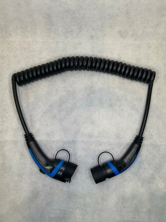 Apeks Electrical - EV Laadkabel Gekrulde Spiraal - Type 2 Naar Type 1 - 1 Fase - 32A - 7.4kW, Lengte 5 Meter 9 Apeks Electrical - EV Laadkabel Gekrulde Spiraal - Type 2 Naar Type 1 - 1 Fase - 32A - 7.4kW, Lengte 5 Meter - Afbeelding 7